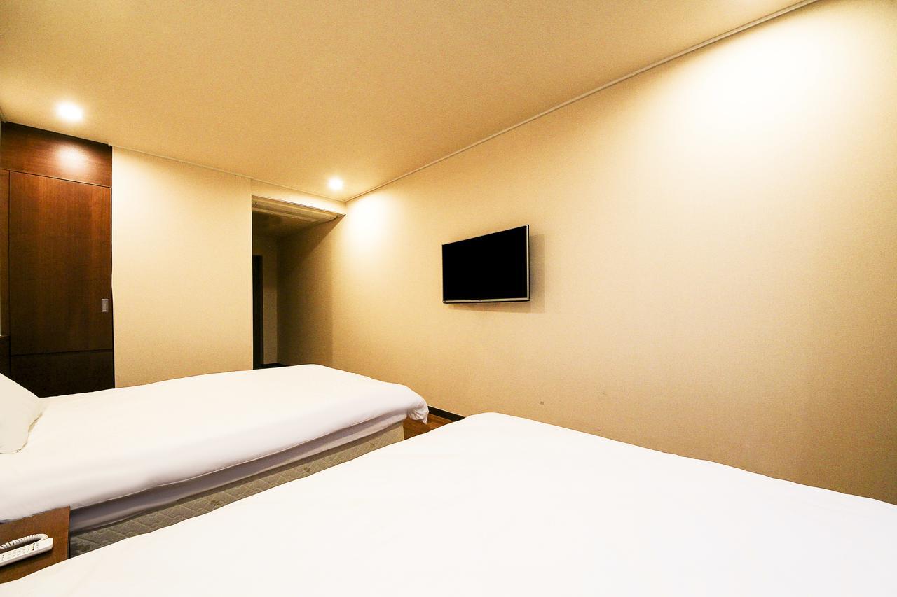 Jeju Jungmun Ocean Blue Hotel Seogwipo Ngoại thất bức ảnh