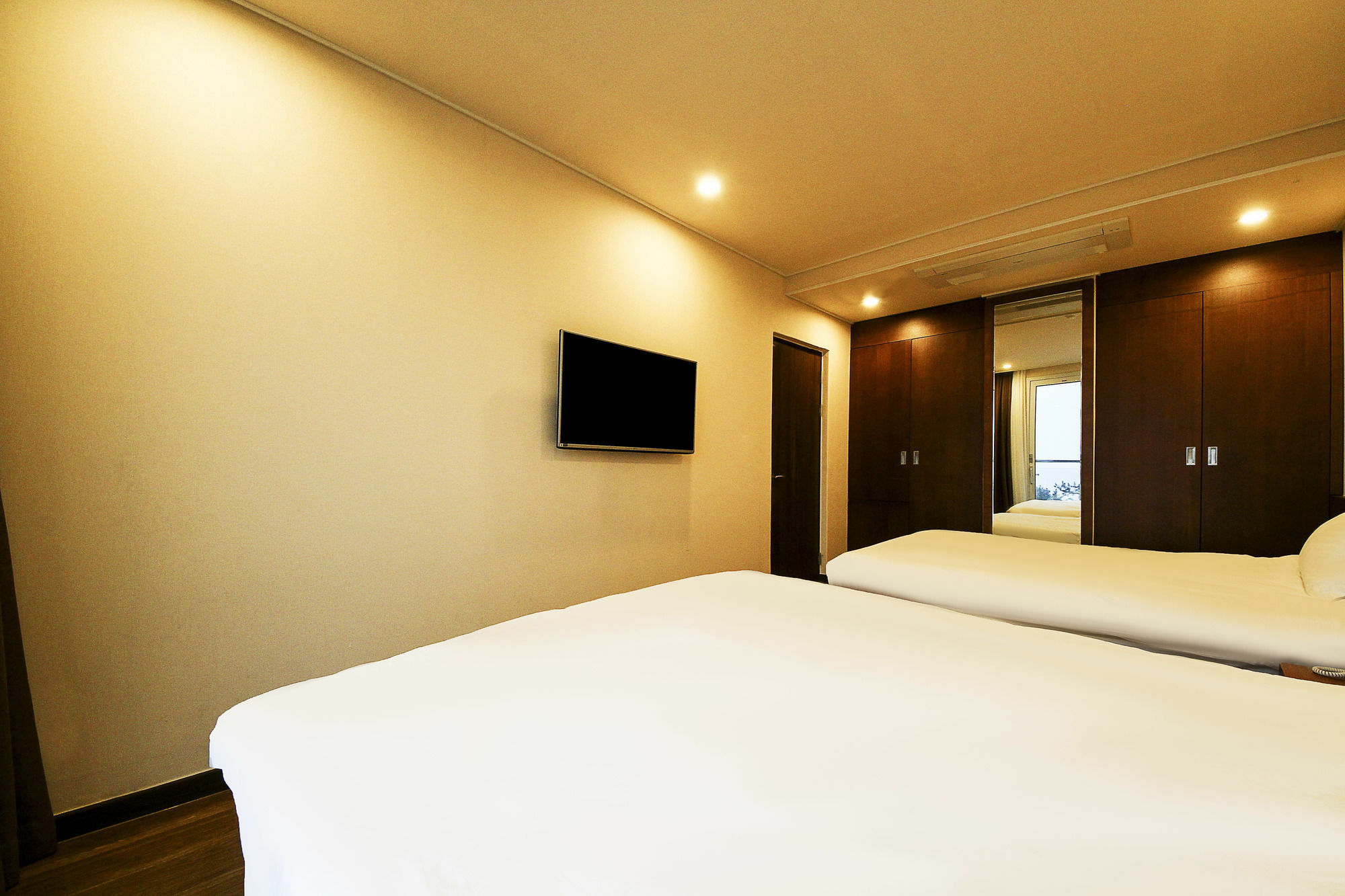 Jeju Jungmun Ocean Blue Hotel Seogwipo Ngoại thất bức ảnh