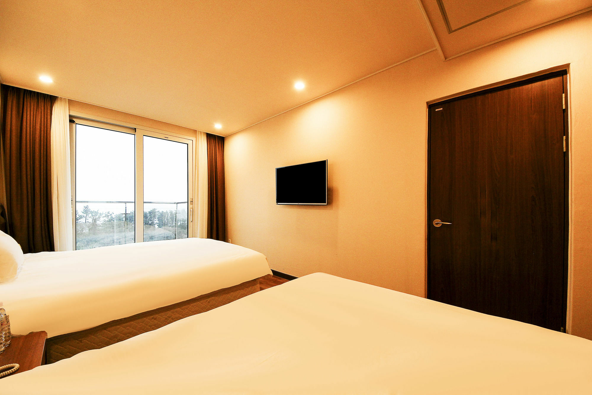 Jeju Jungmun Ocean Blue Hotel Seogwipo Ngoại thất bức ảnh